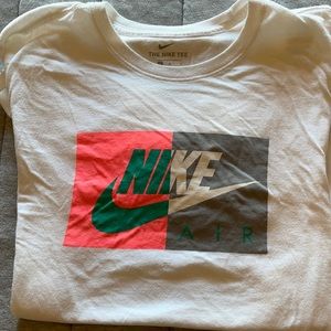 Nike T-shirt
